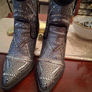 Sparkling Rhinestone Embellished Ankle Boots | Size 11 | Glam Western Bling Boot